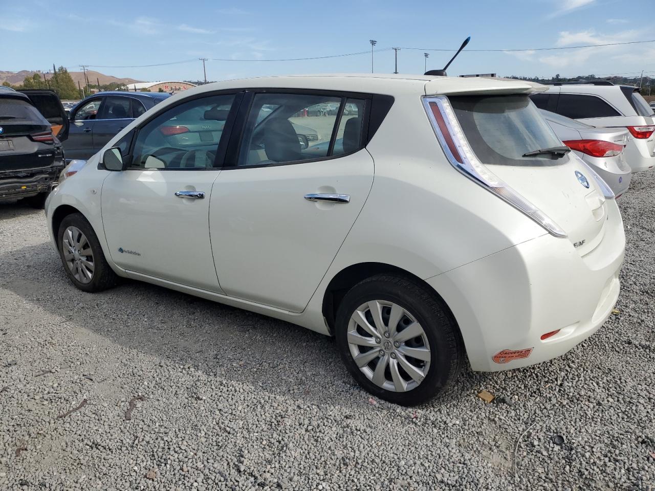 NISSAN LEAF SV