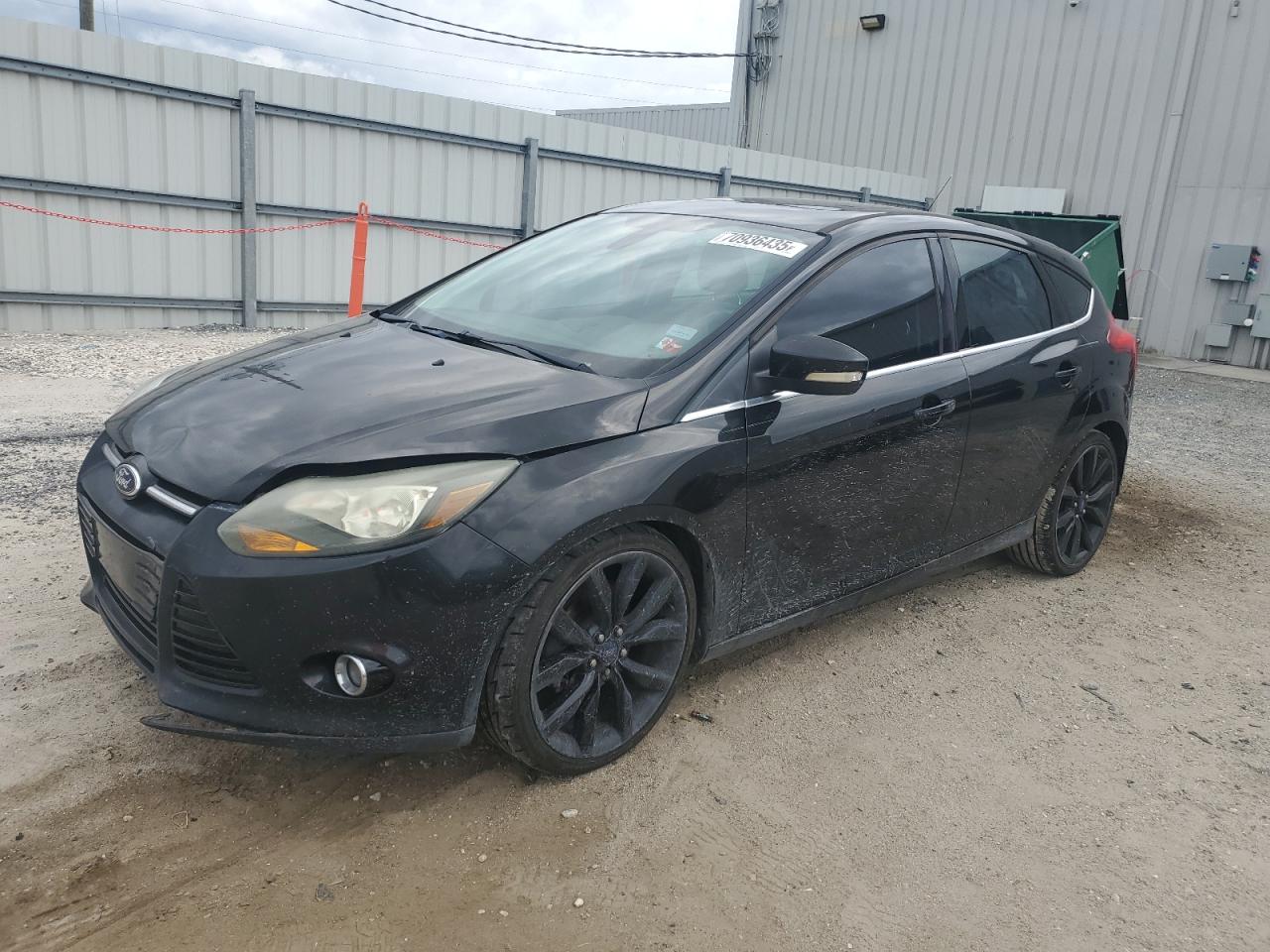 FORD FOCUS TITANIUM