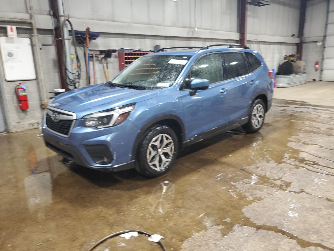 SUBARU FORESTER PREMIUM