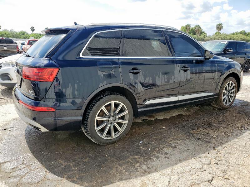 2017 AUDI Q7 PREMIUM WA1LAAF78HD022394