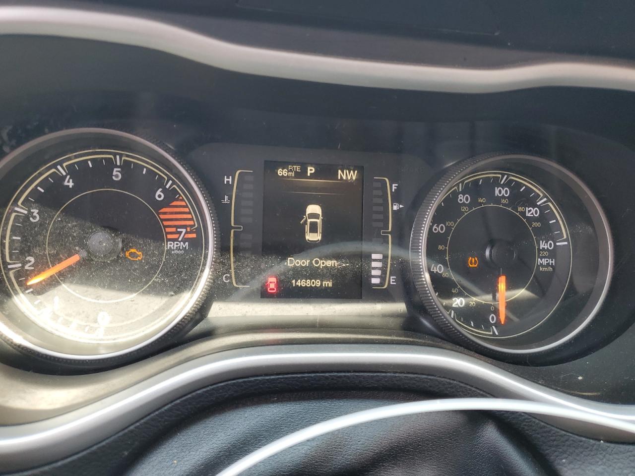 JEEP GRAND CHEROKEE LATITUDE