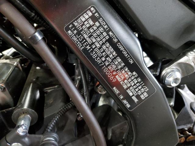 2024 SUZUKI GSX800 F JS1EM13B3R7100069