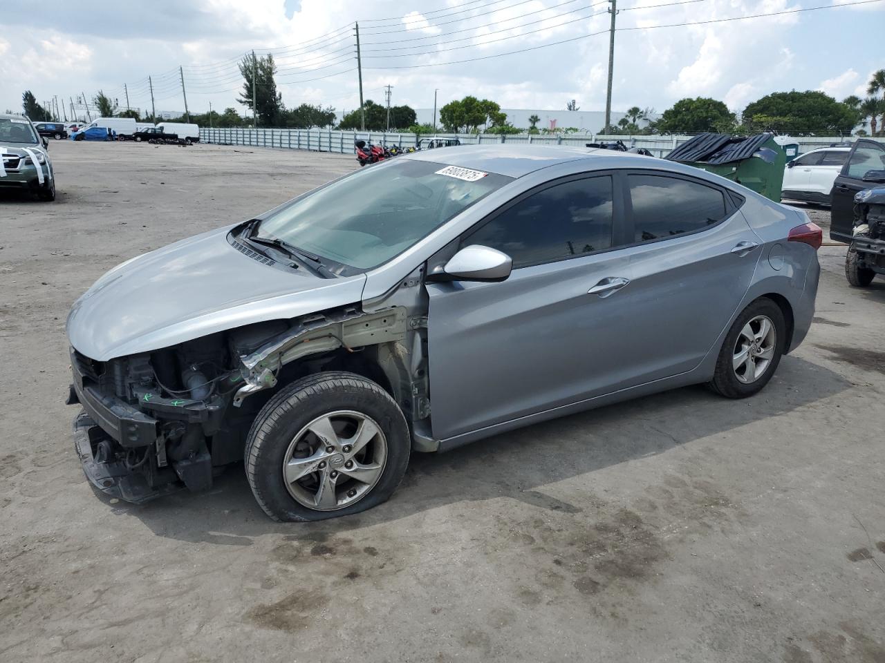 HYUNDAI ELANTRA SE