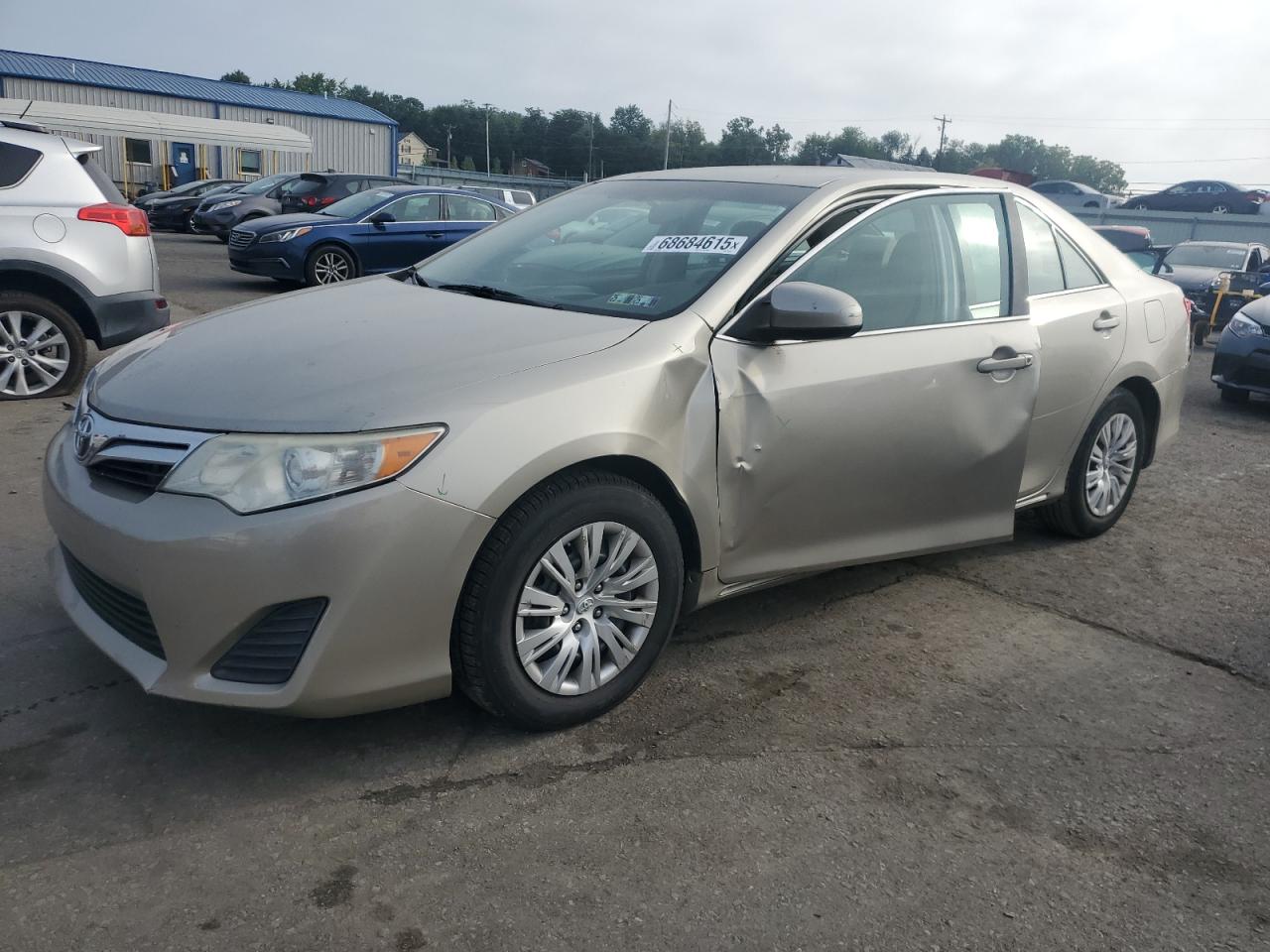 TOYOTA CAMRY L