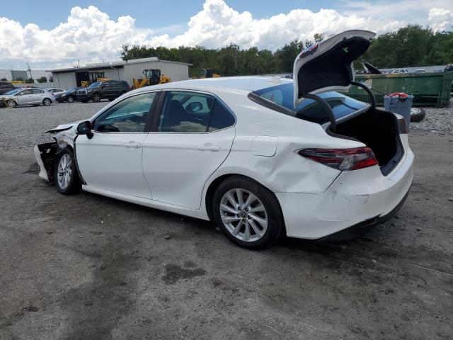 2021 TOYOTA CAMRY LE 4T1C11AK4MU576068