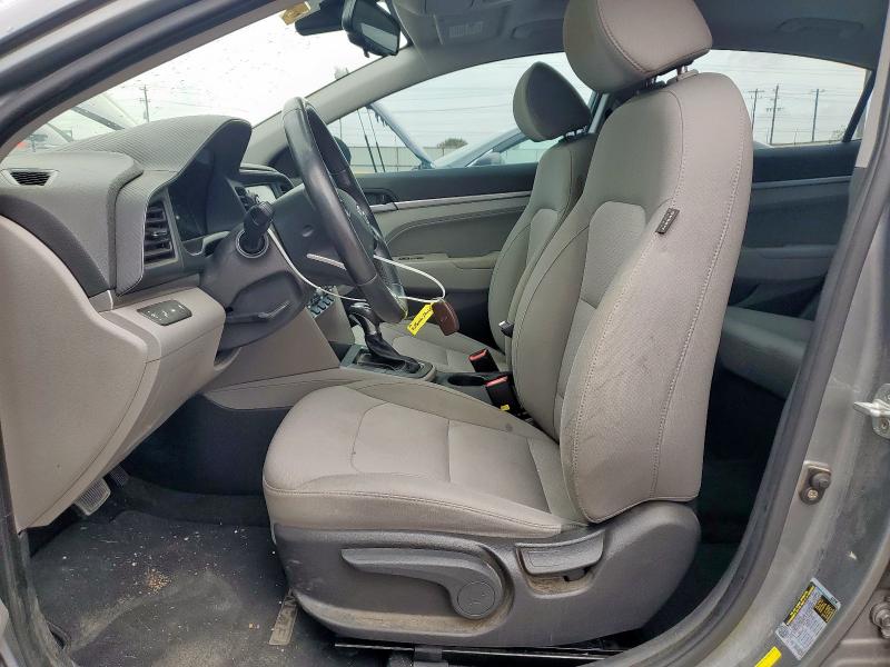 2019 HYUNDAI ELANTRA SE KMHD84LF5KU794602