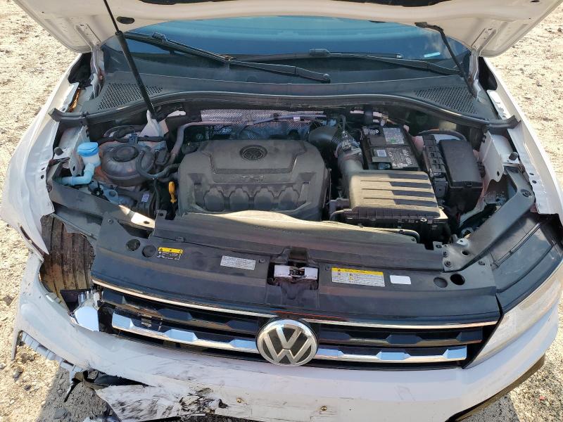 2021 VOLKSWAGEN TIGUAN SE - 3VV3B7AXXMM149371