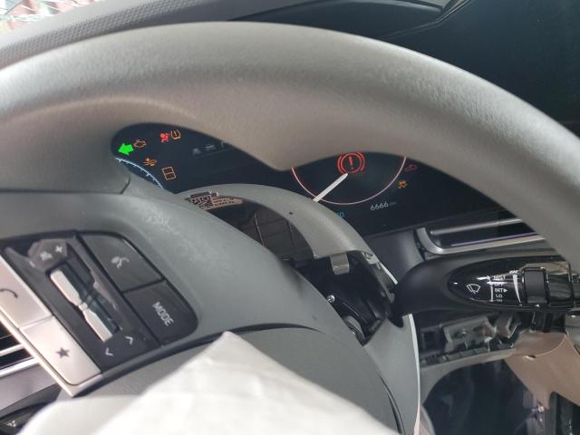 2024 HYUNDAI ELANTRA BL KMHLM4DJ7RU107382