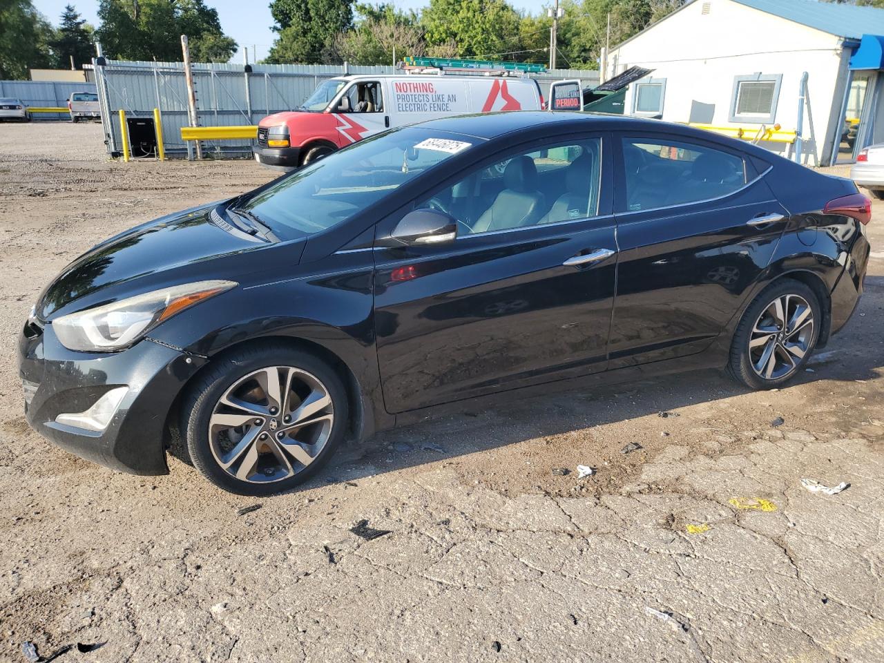 HYUNDAI ELANTRA SE