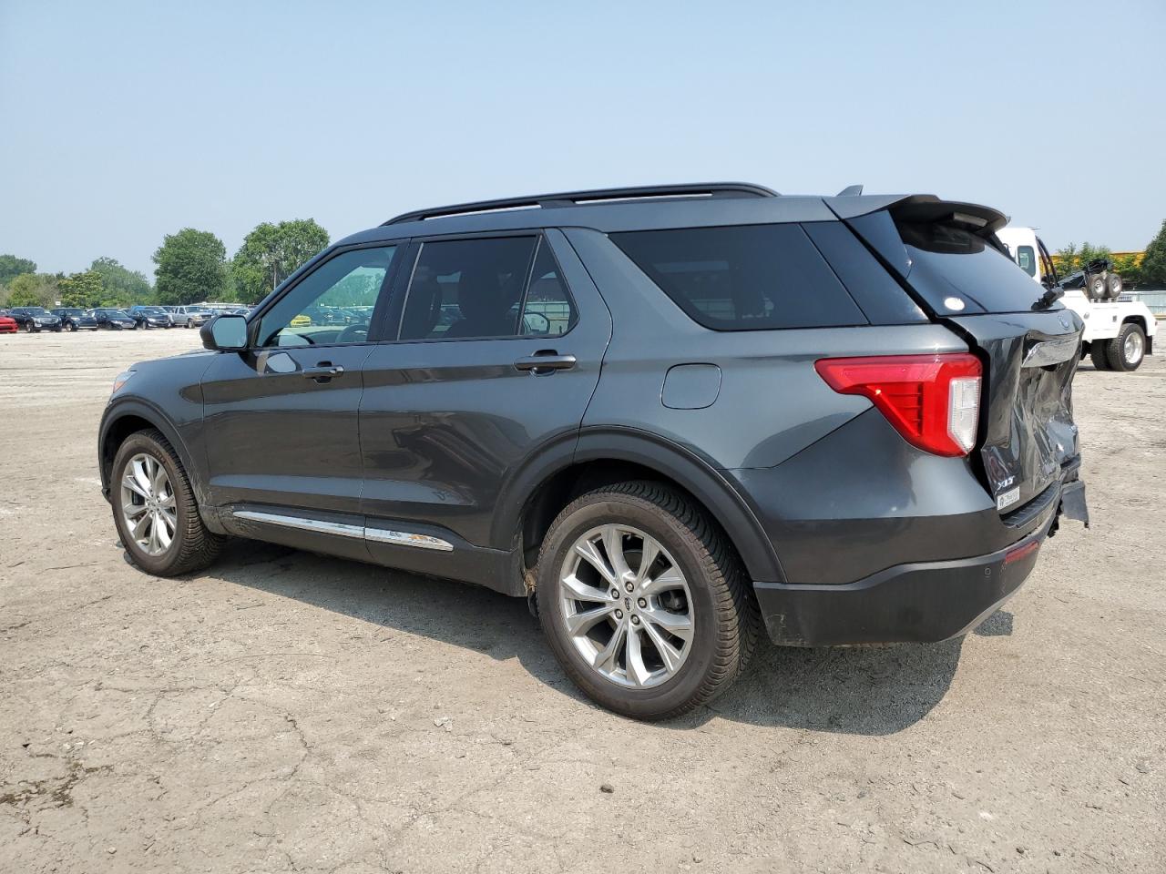 FORD EXPLORER XLT