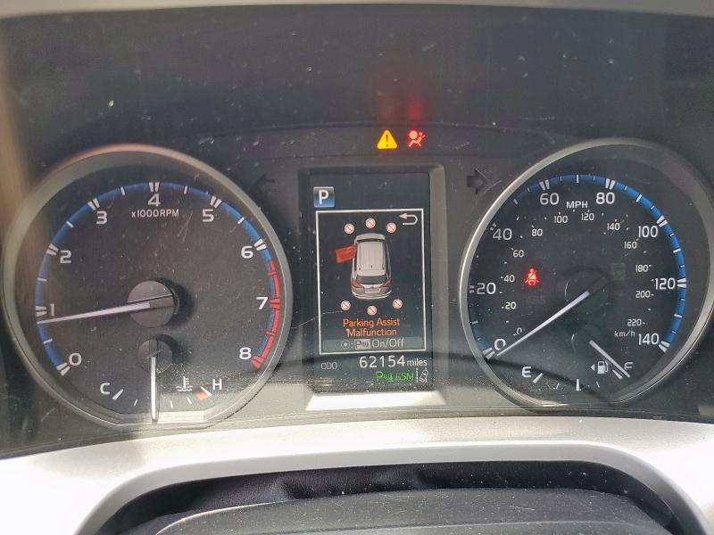 2018 TOYOTA RAV4 ADVEN JTMWFREV5JJ734632