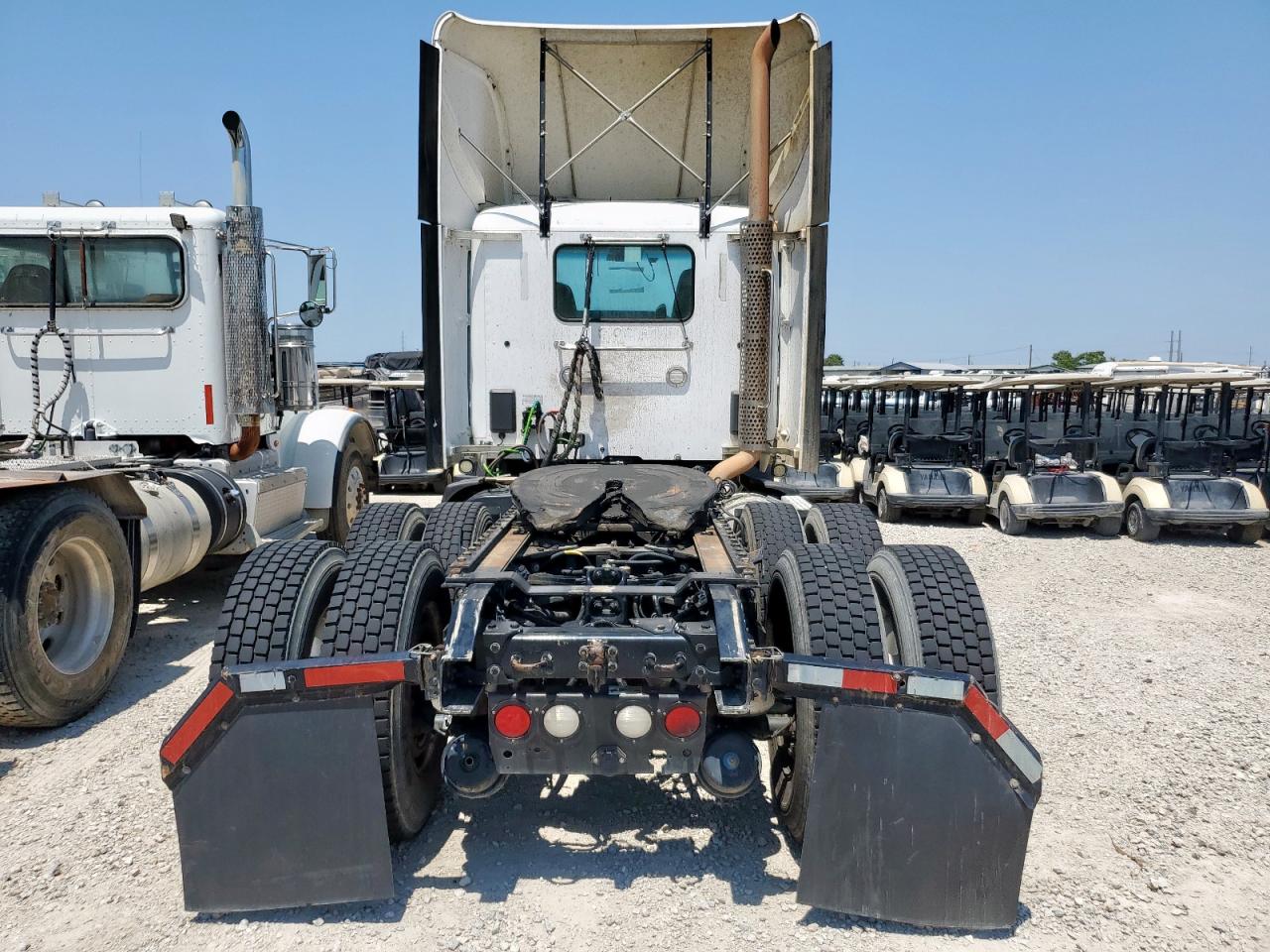 Lot #3317762093 2017 KENWORTH T680