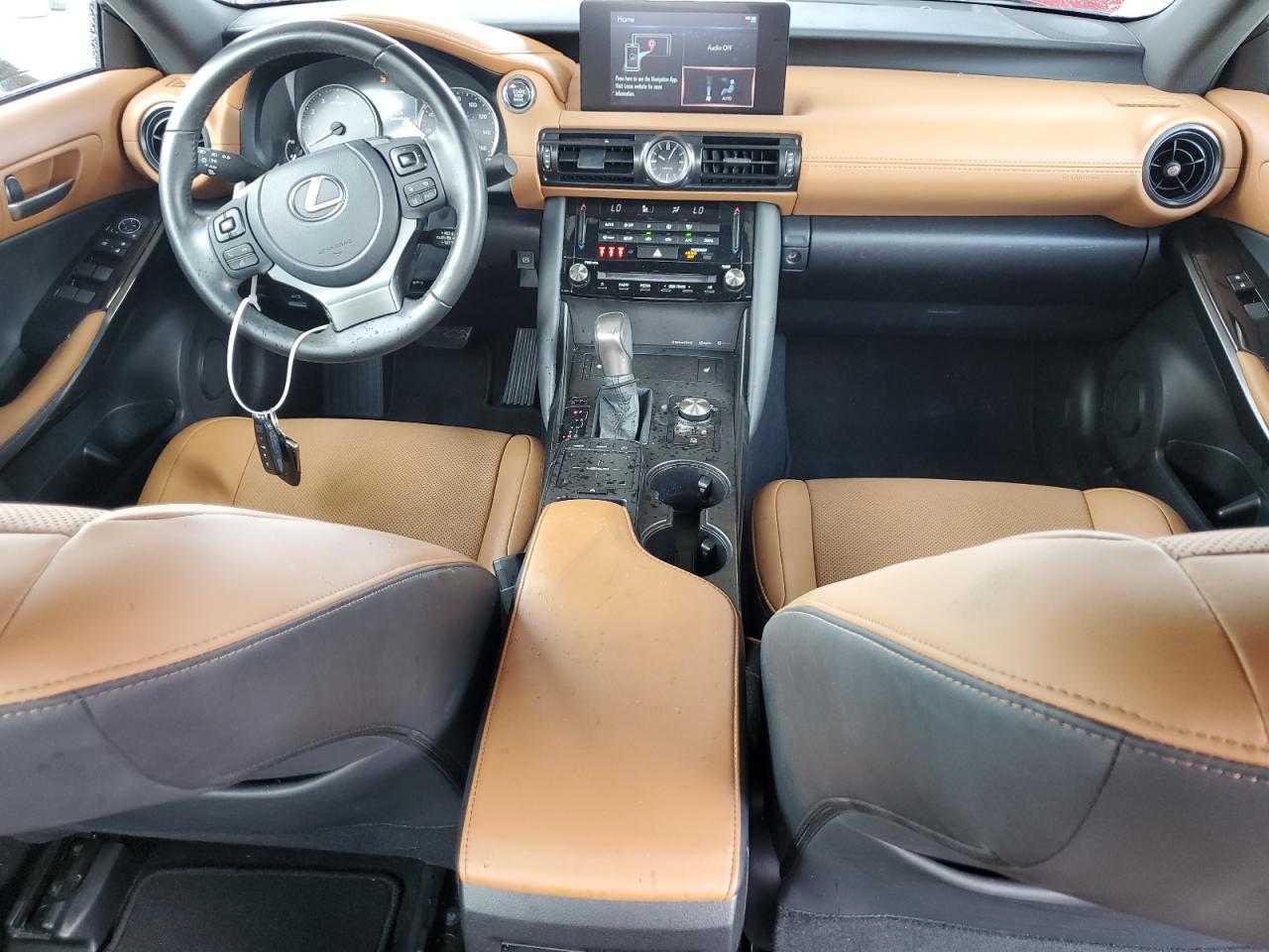 LEXUS IS 350 F SPORT DESIGN