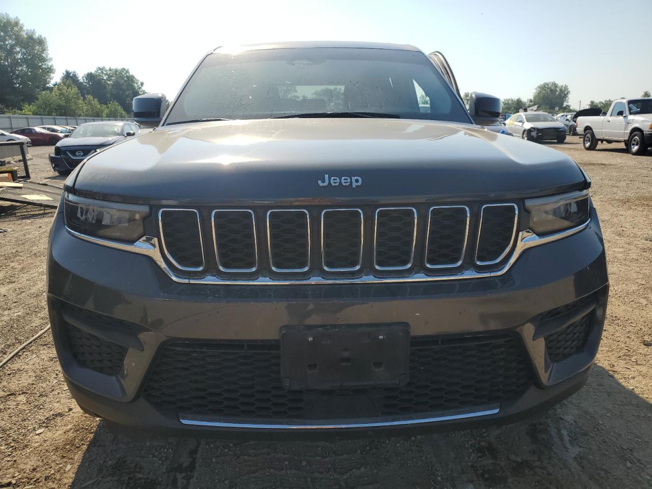 JEEP GRAND CHEROKEE LAREDO
