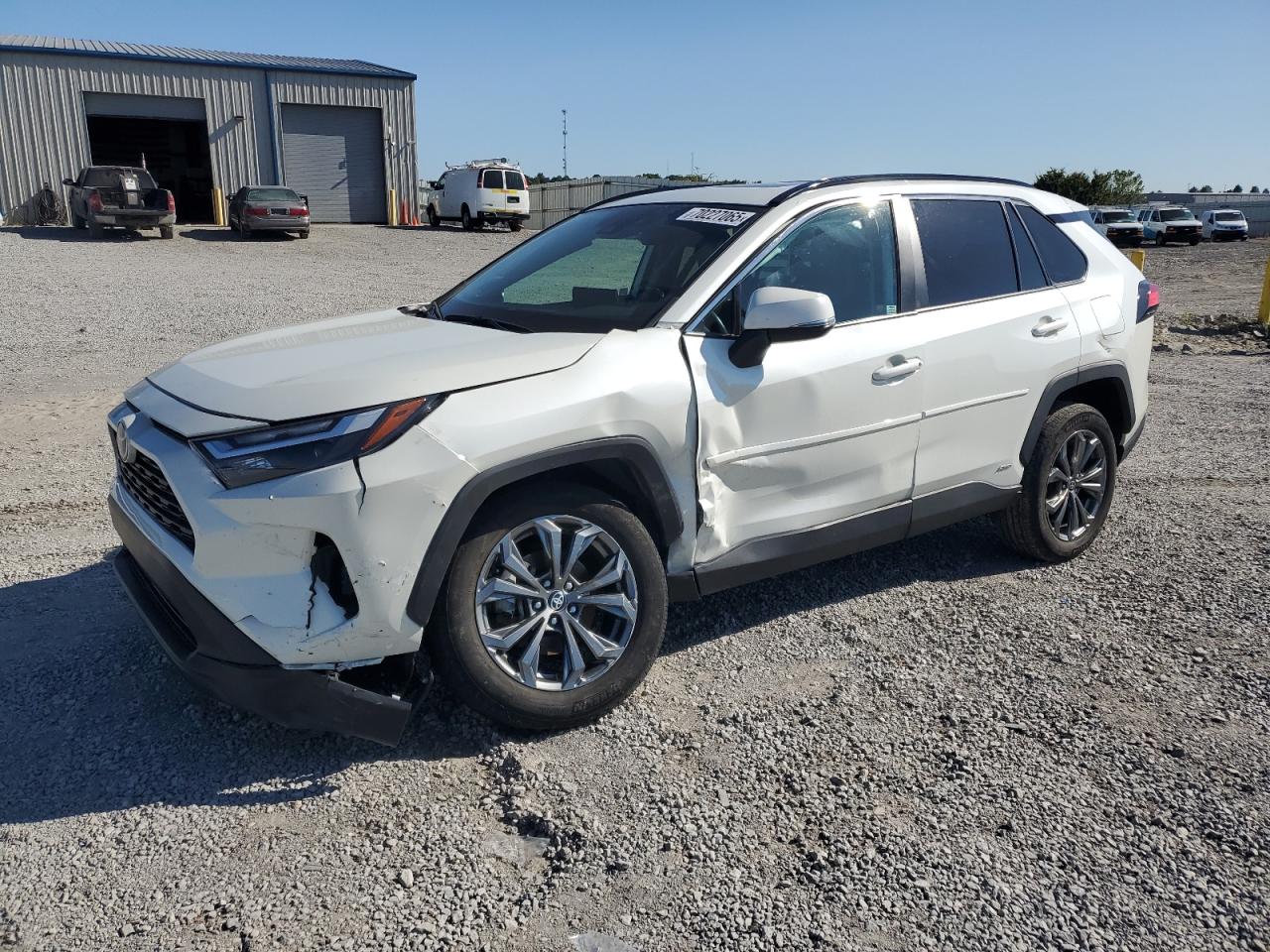 TOYOTA RAV4 XLE PREMIUM