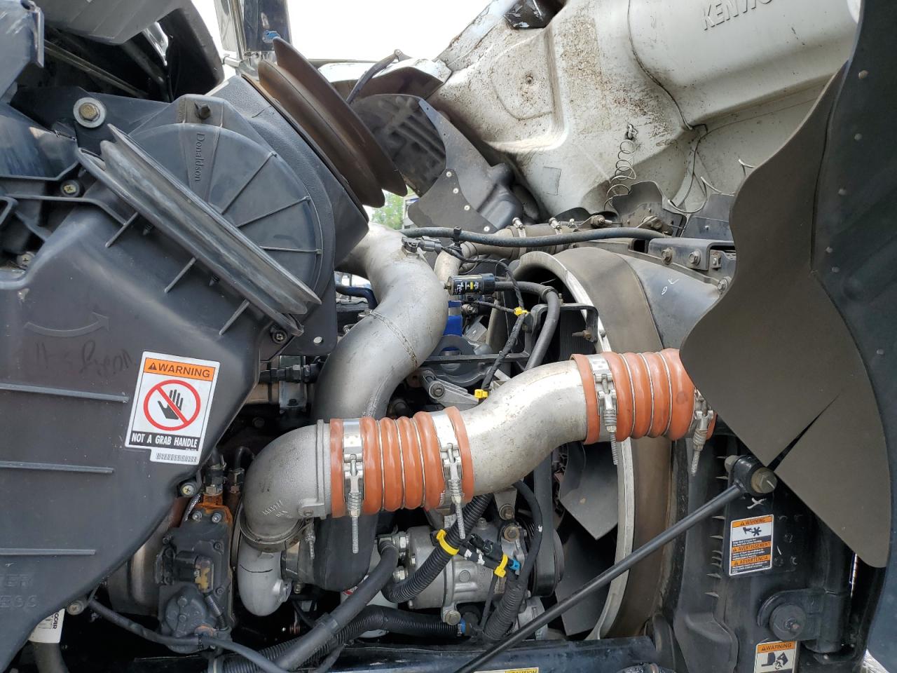 Lot #3302695059 2020 KENWORTH CONSTRUCTION T270