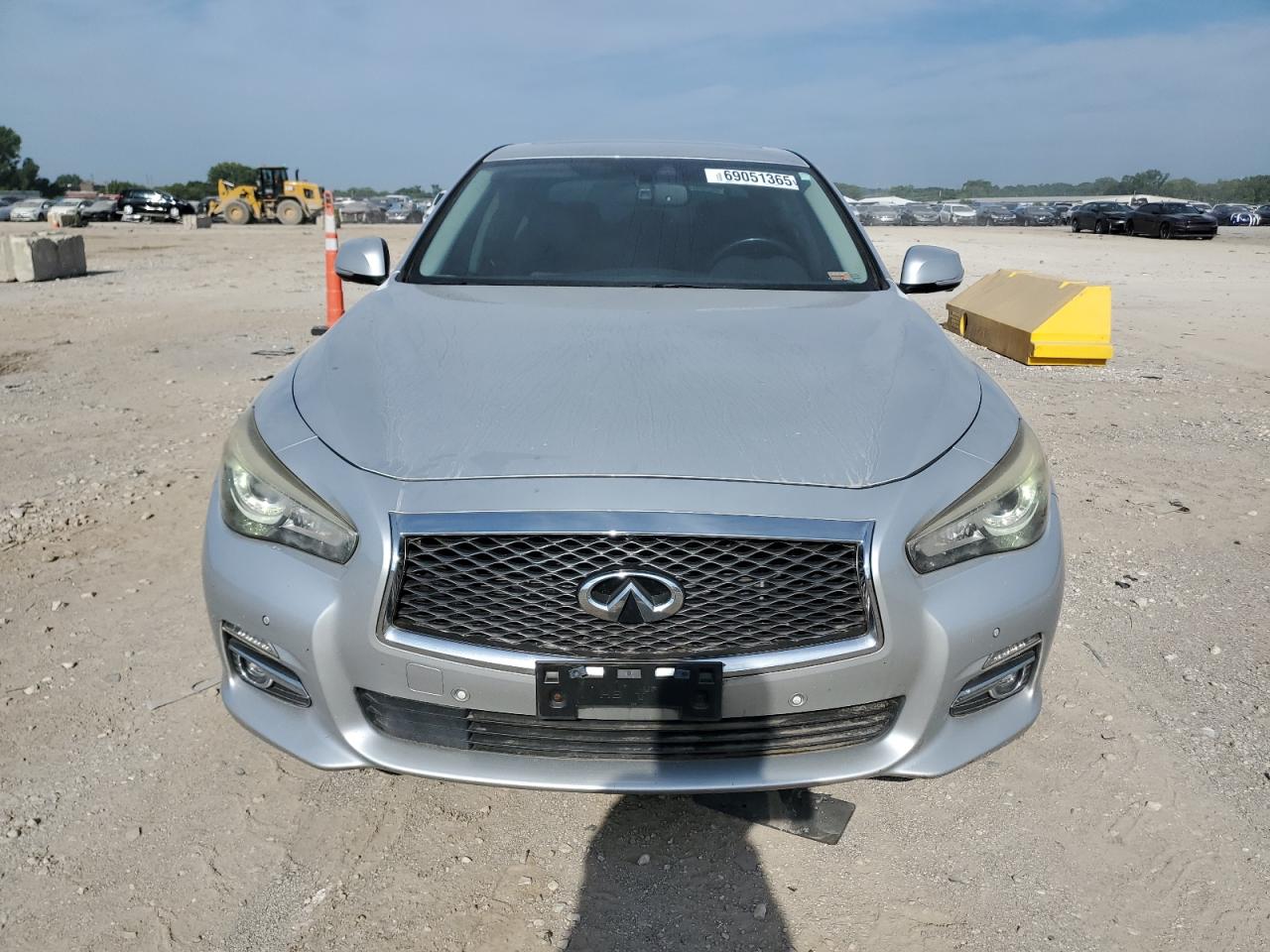 INFINITI Q50 HYBRID PREMIUM