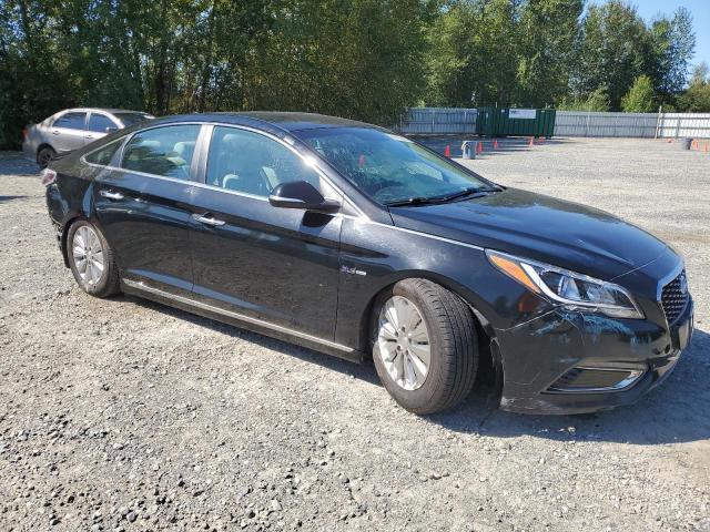 2017 HYUNDAI SONATA HYB KMHE24L15HA051636