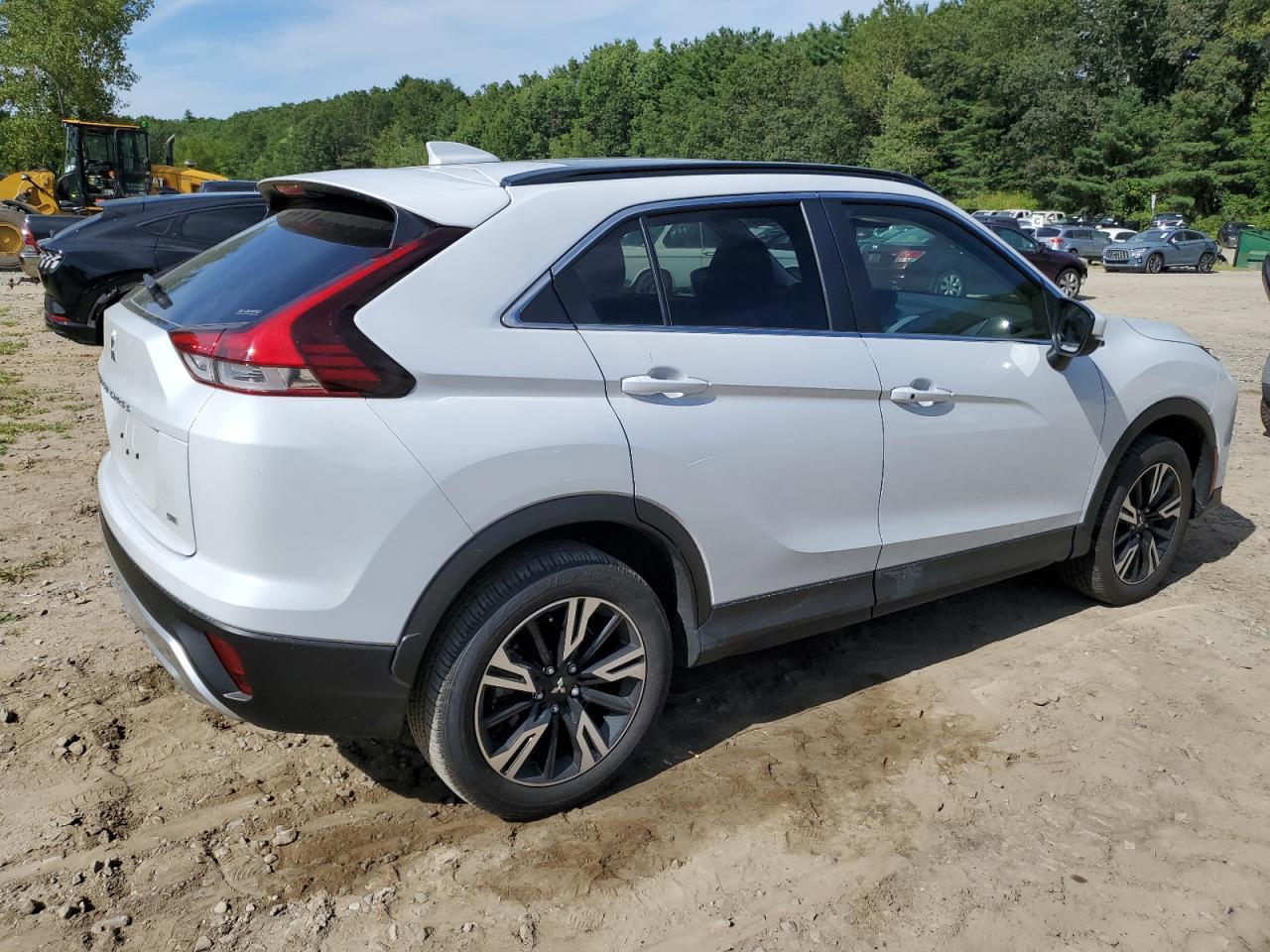 MITSUBISHI ECLIPSE SE