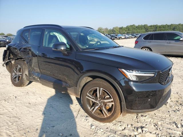 2024 VOLVO XC40 CORE YV4L12UK2R2334739