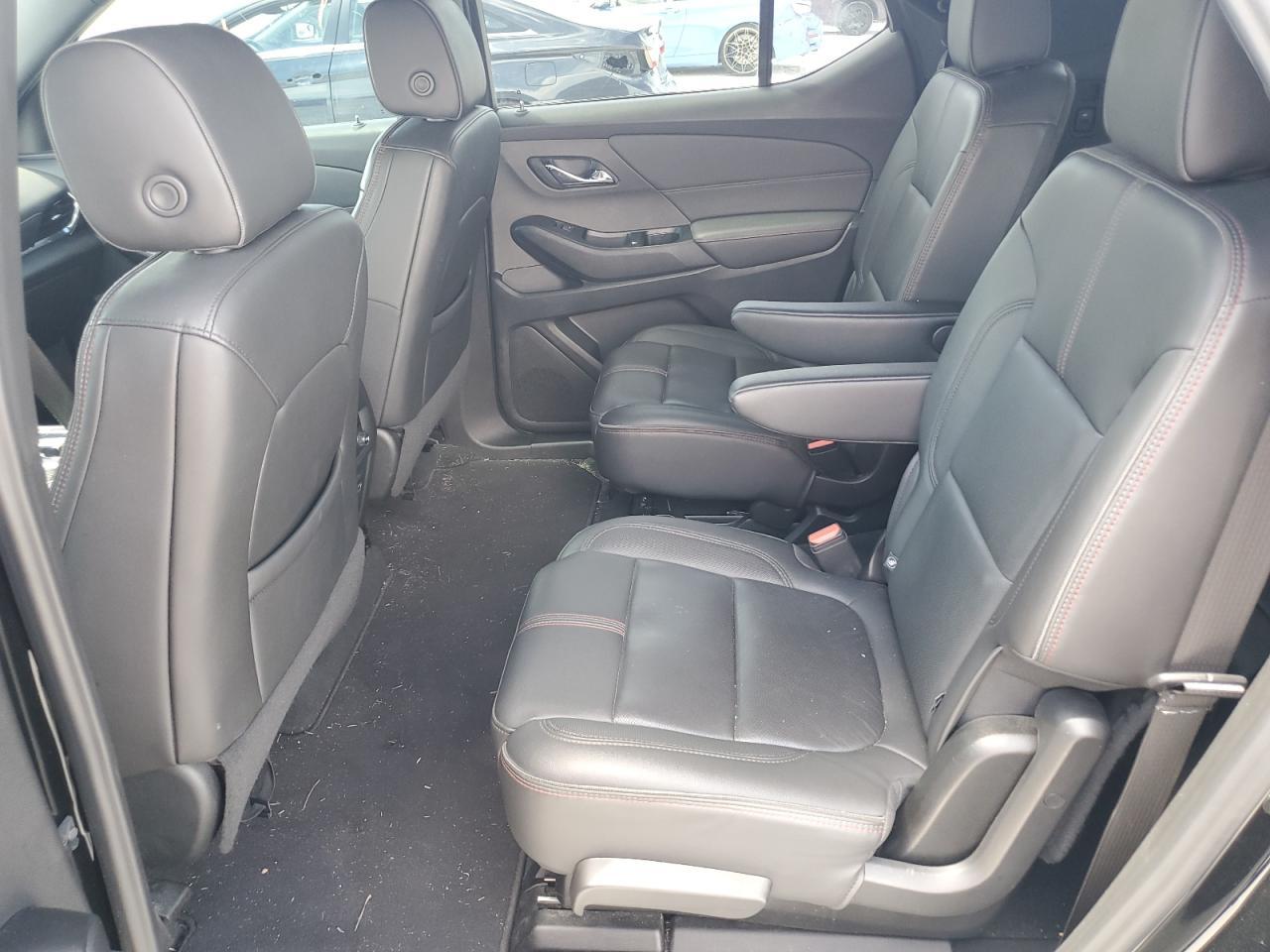 CHEVROLET TRAVERSE RS