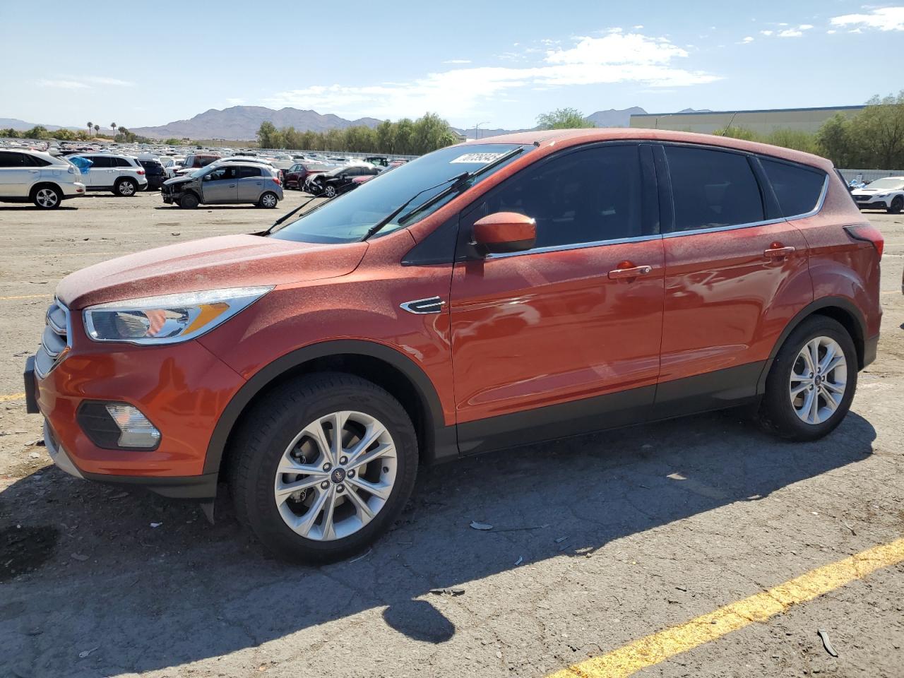 FORD ESCAPE SE