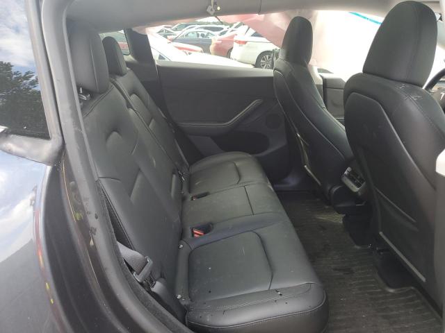 2024 TESLA MODEL Y 7SAYGDEEXRA253996