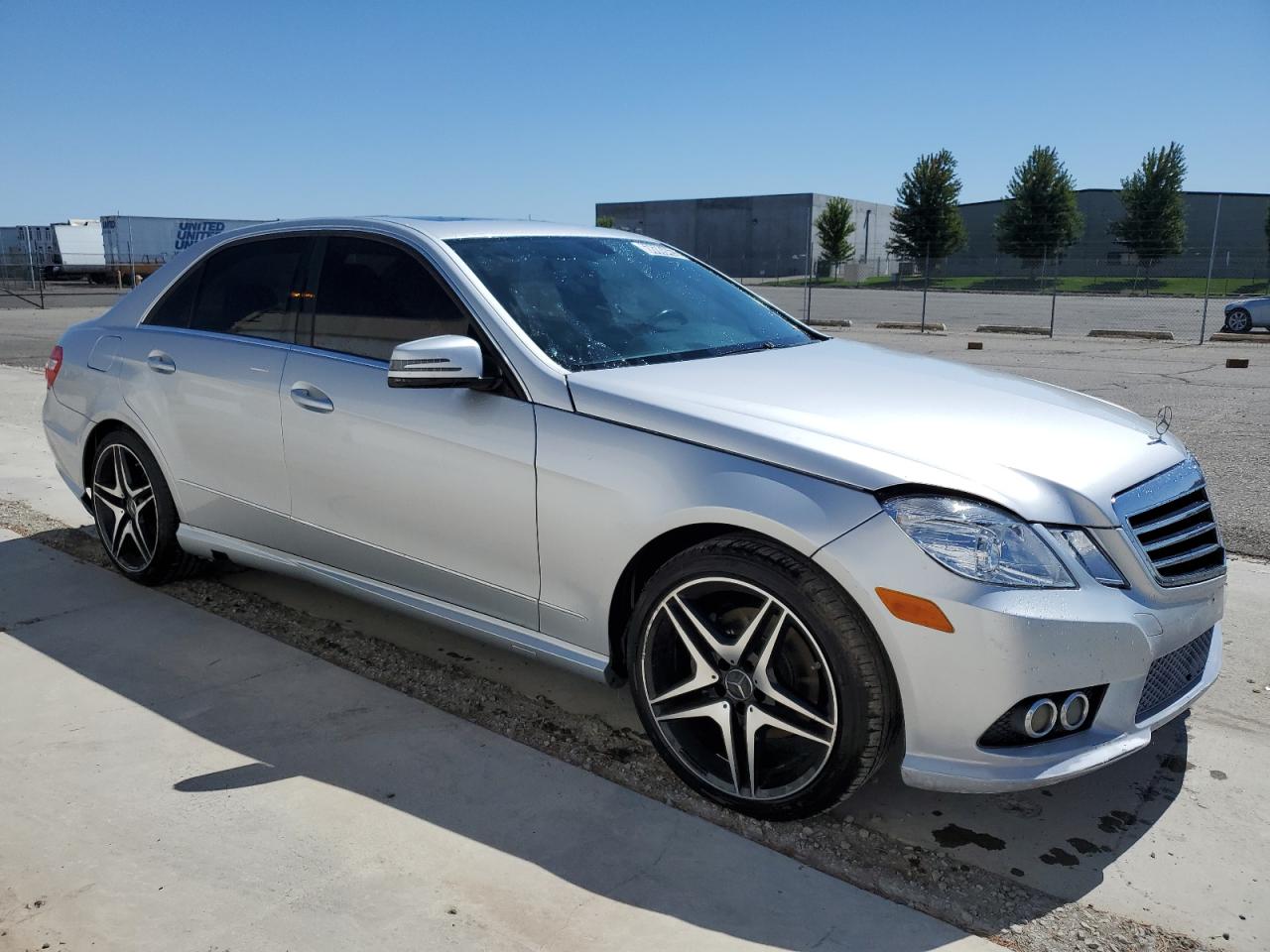 MERCEDES-BENZ E-CLASS 350