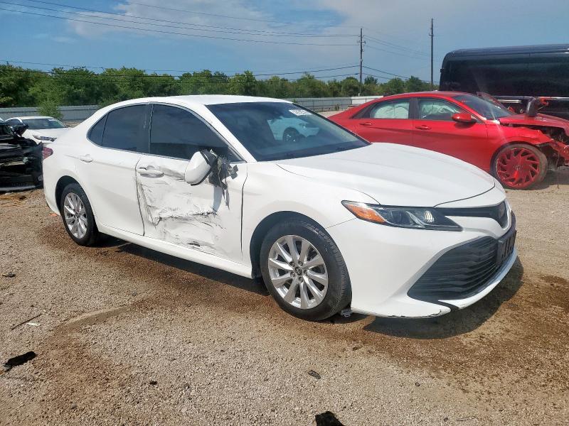 2018 TOYOTA CAMRY L - 4T1B11HK1JU615793