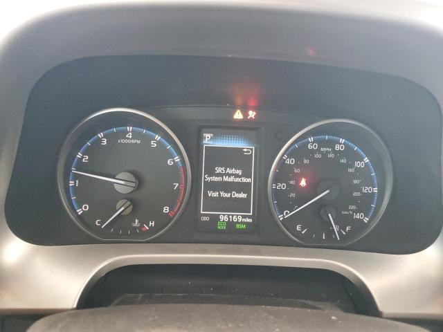 2018 TOYOTA RAV4 ADVEN - JTMRFREVXJJ731352