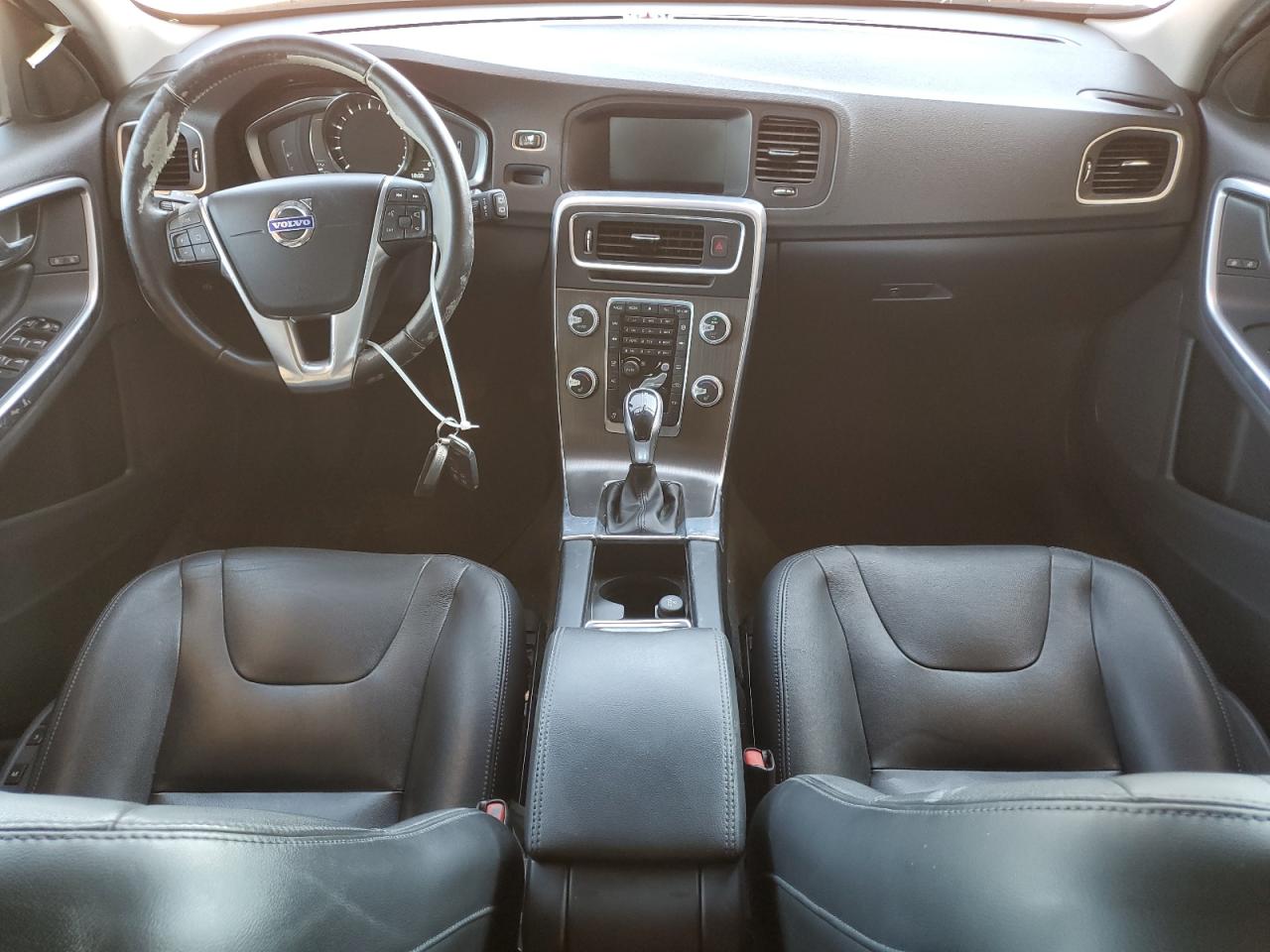 VOLVO V60 T5 PREMIER