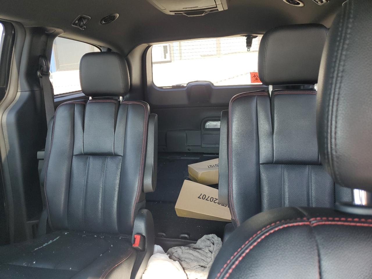 DODGE GRAND CARAVAN R/T