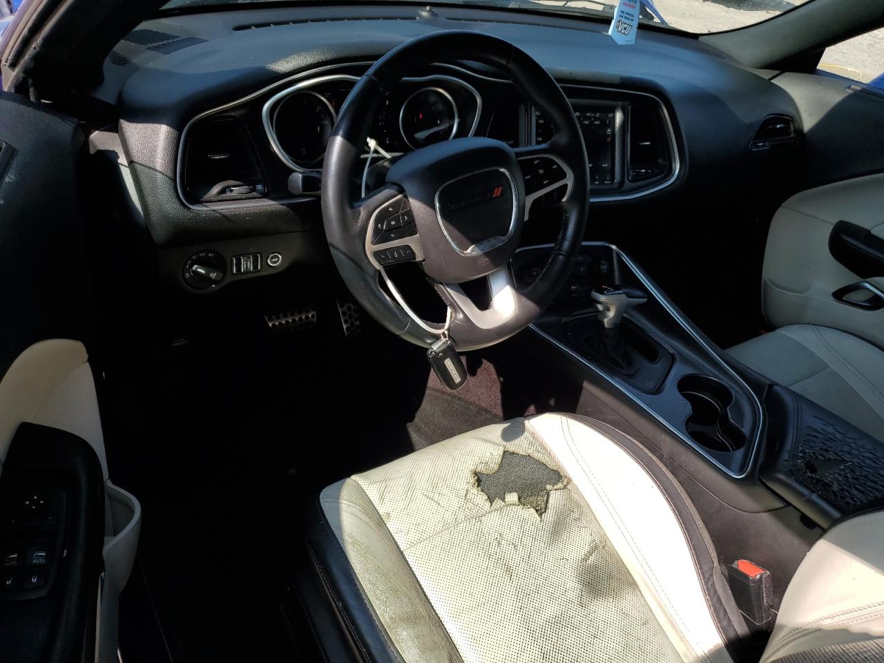 DODGE CHALLENGER SXT