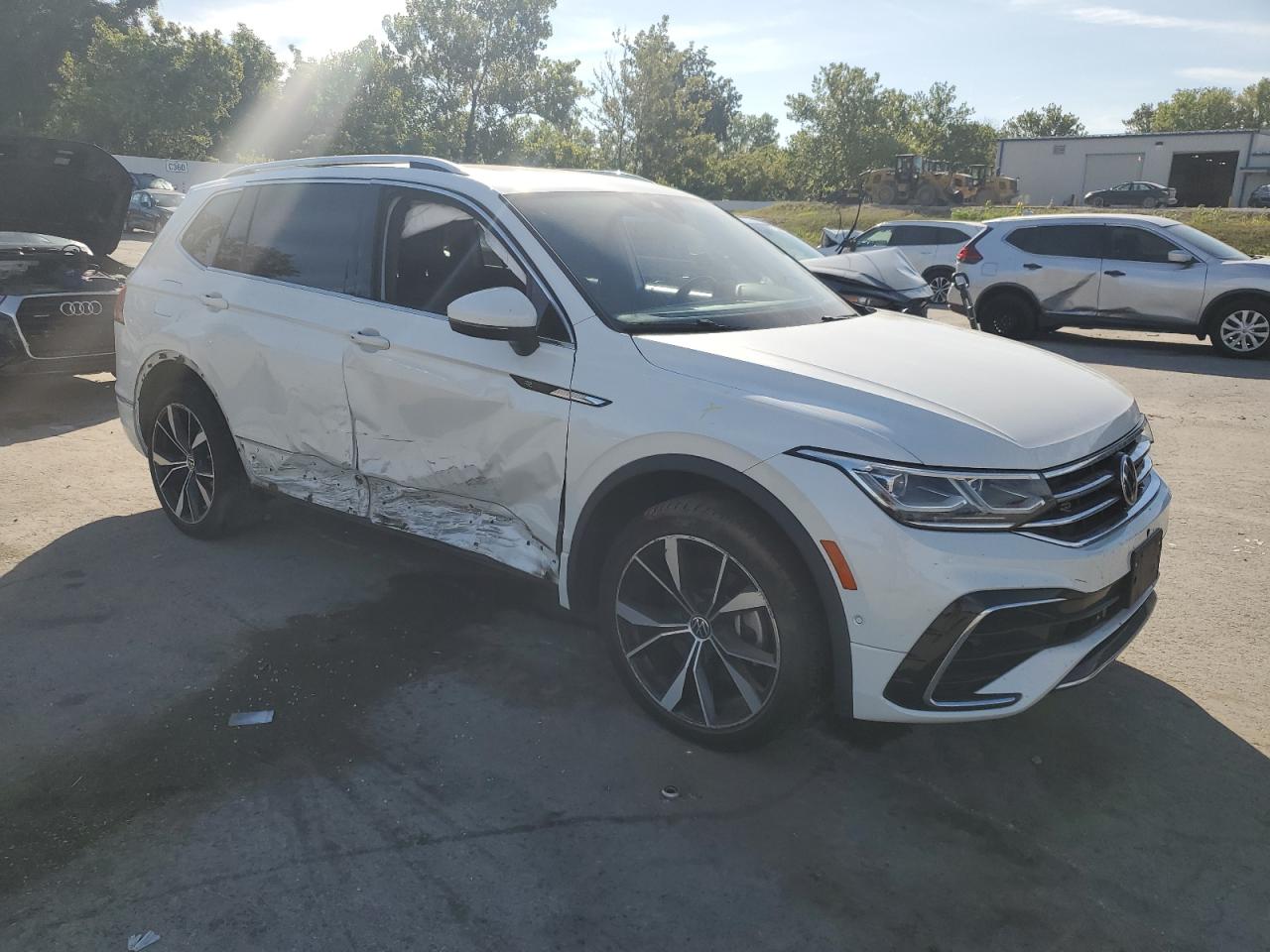 VOLKSWAGEN TIGUAN SEL R-LINE