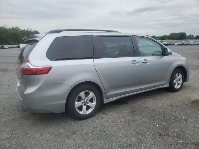 2018 TOYOTA SIENNA LE 5TDKZ3DC3JS923866