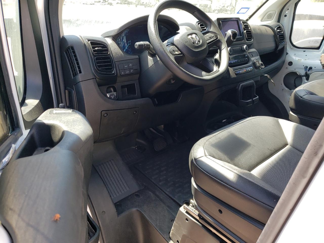 RAM PROMASTER 2500 HIGH