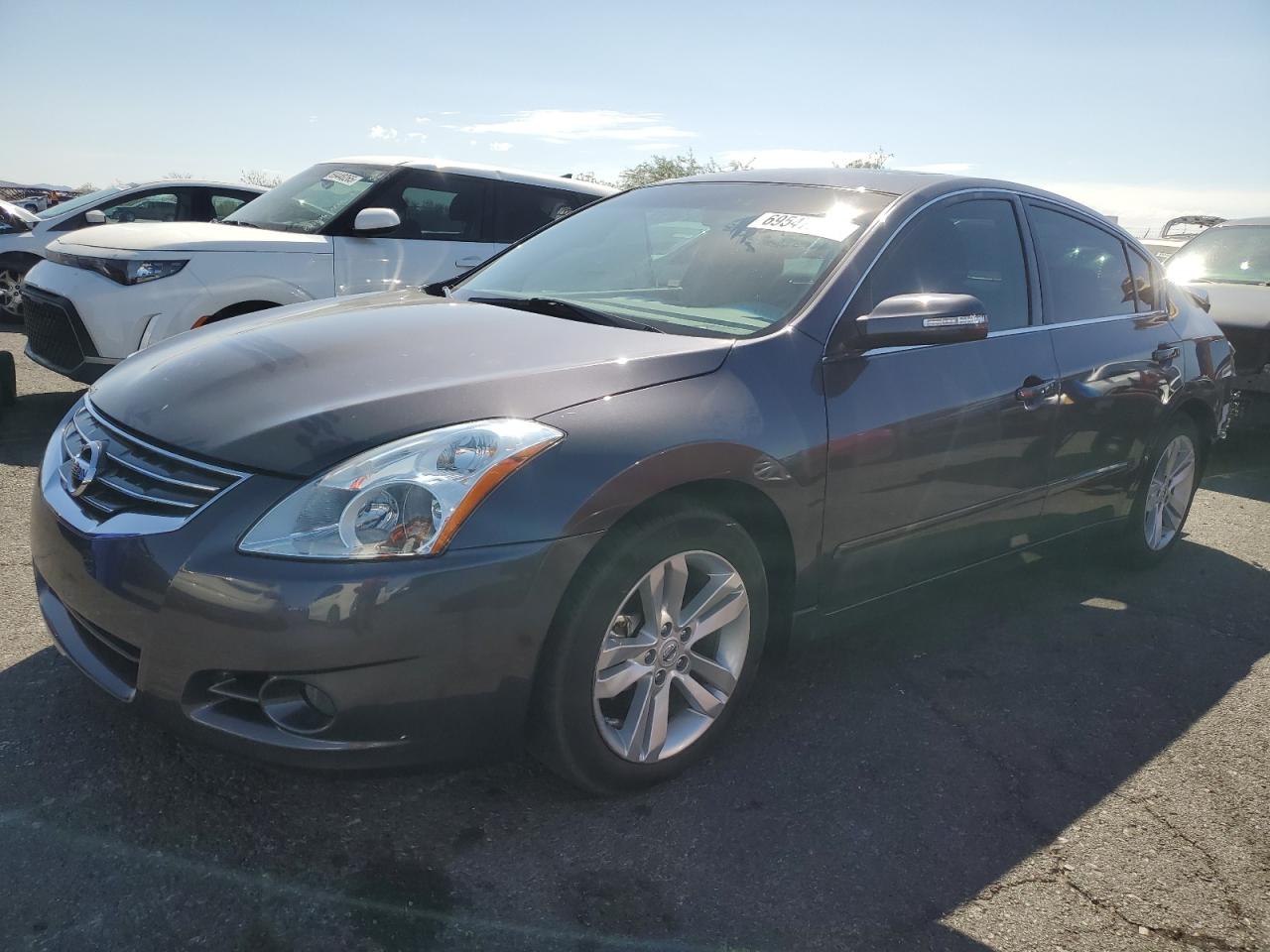 NISSAN ALTIMA SR