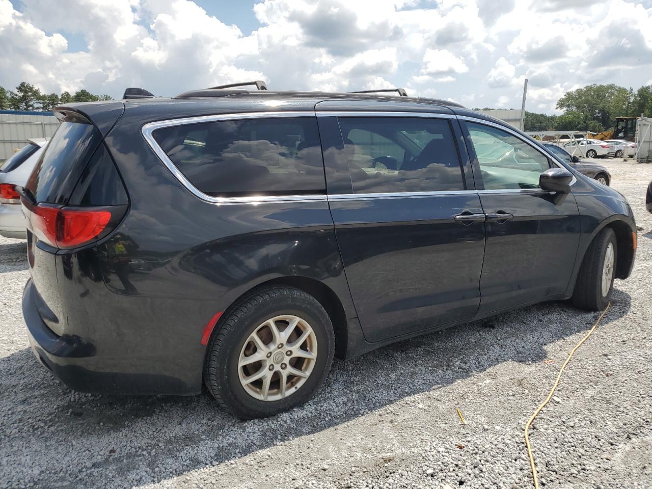 CHRYSLER VOYAGER LXI