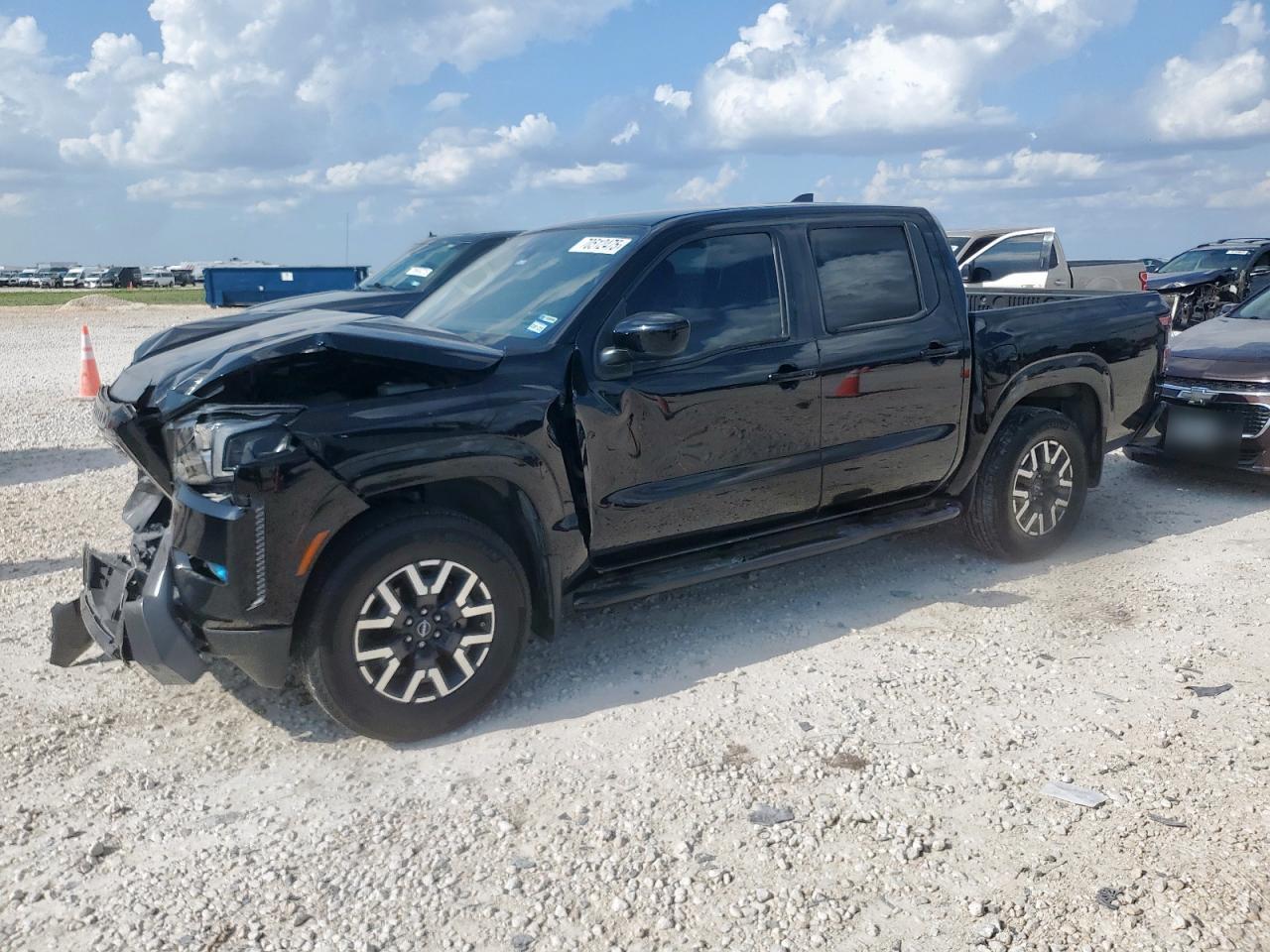NISSAN FRONTIER S