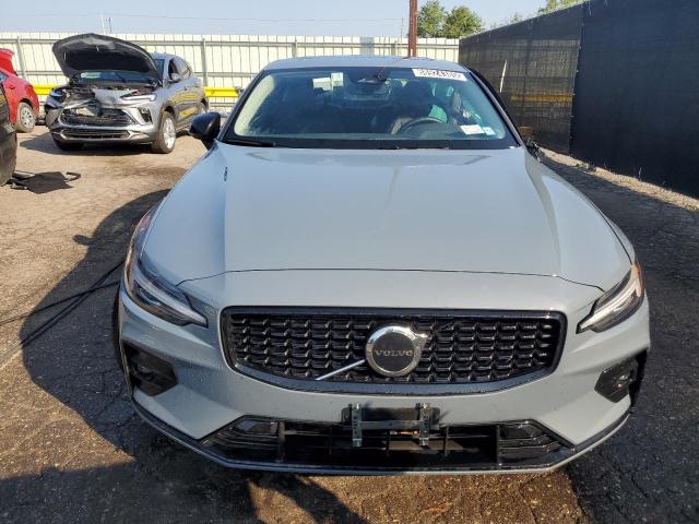 2024 VOLVO S60 CORE 7JRL12FK5RG321682