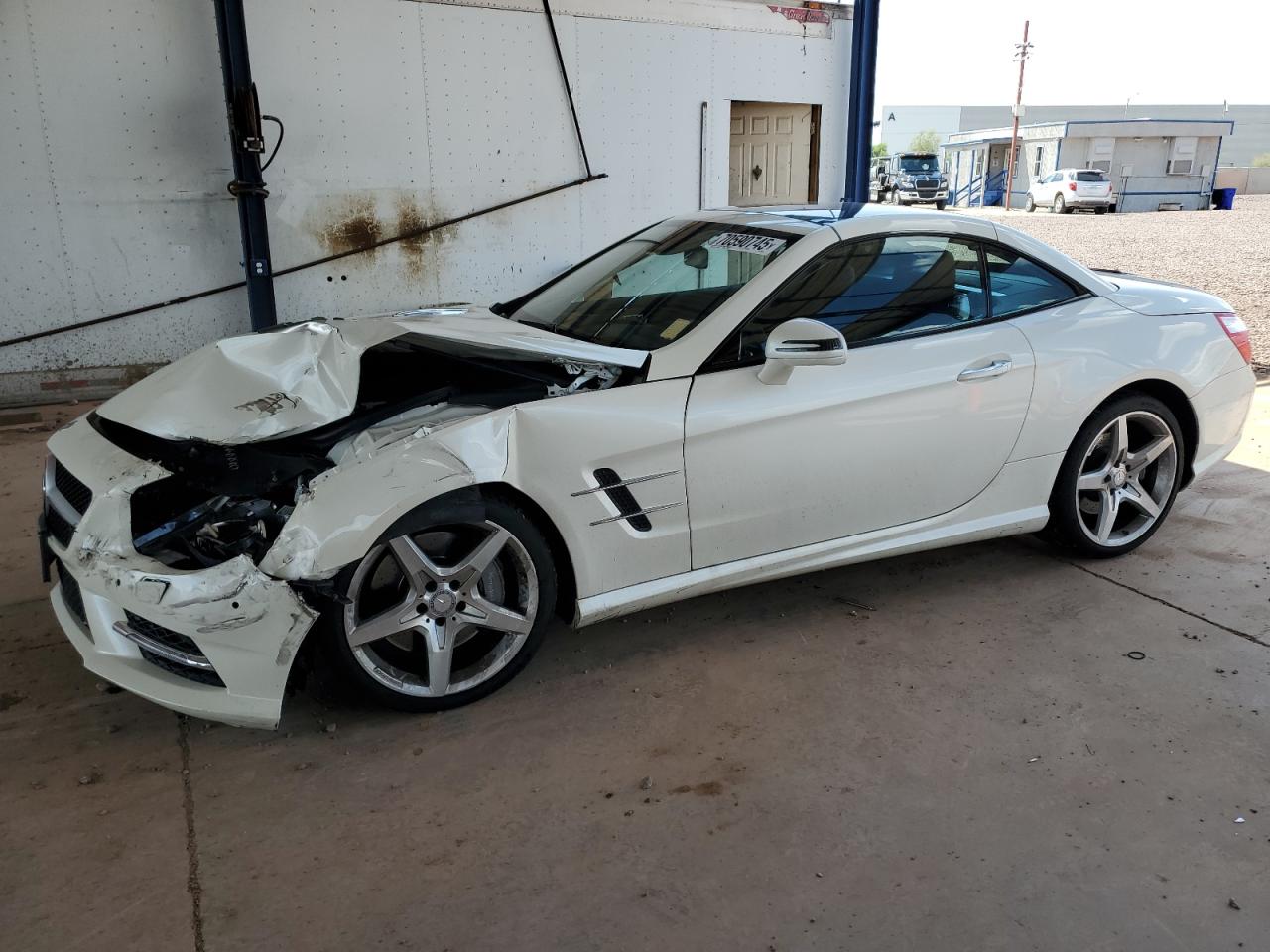 MERCEDES-BENZ SL-CLASS 550