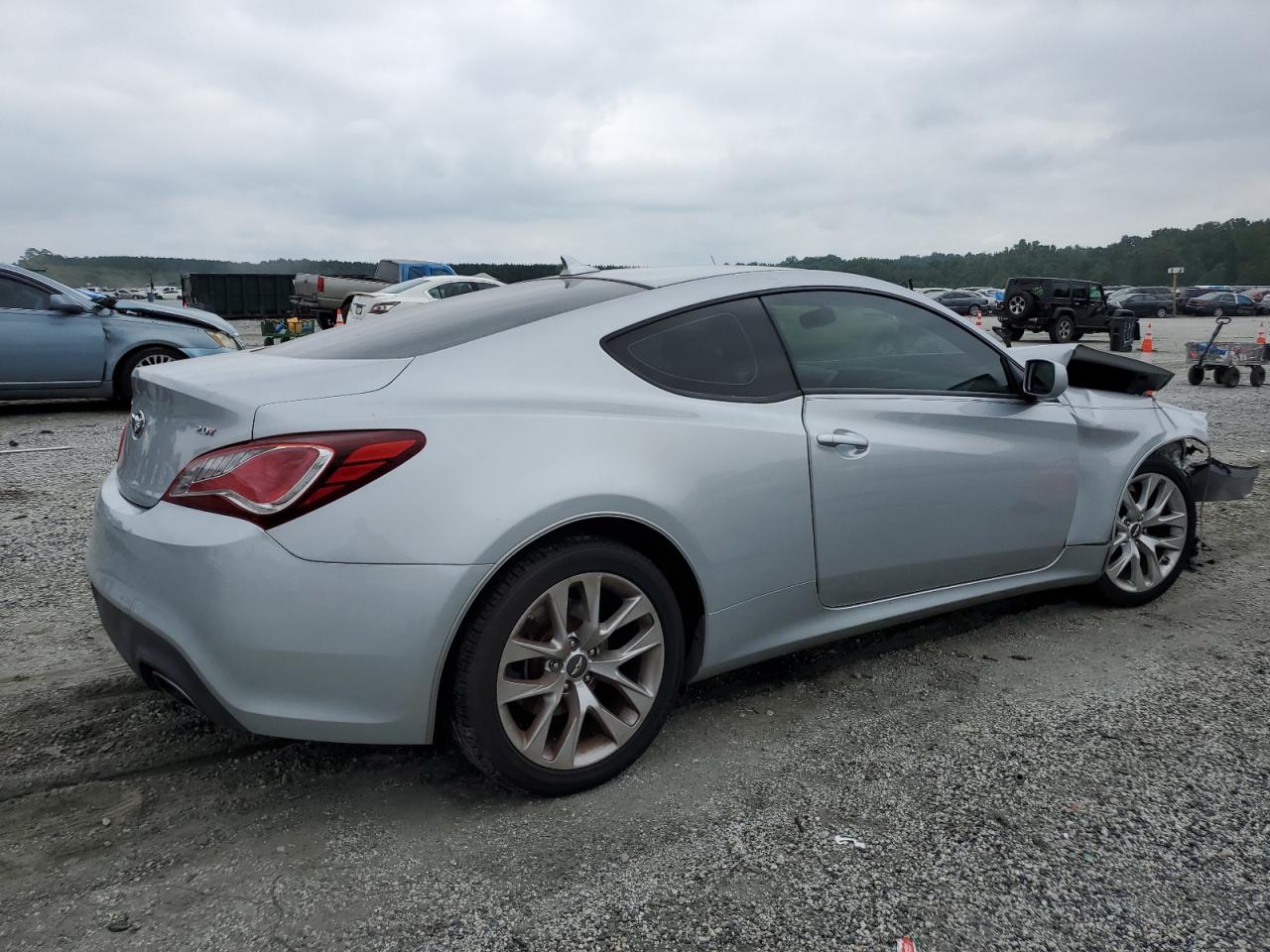 HYUNDAI GENESIS 2.0T