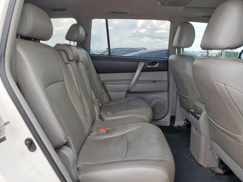 2011 TOYOTA HIGHLANDER BASE - 5TDZK3EH6BS044005