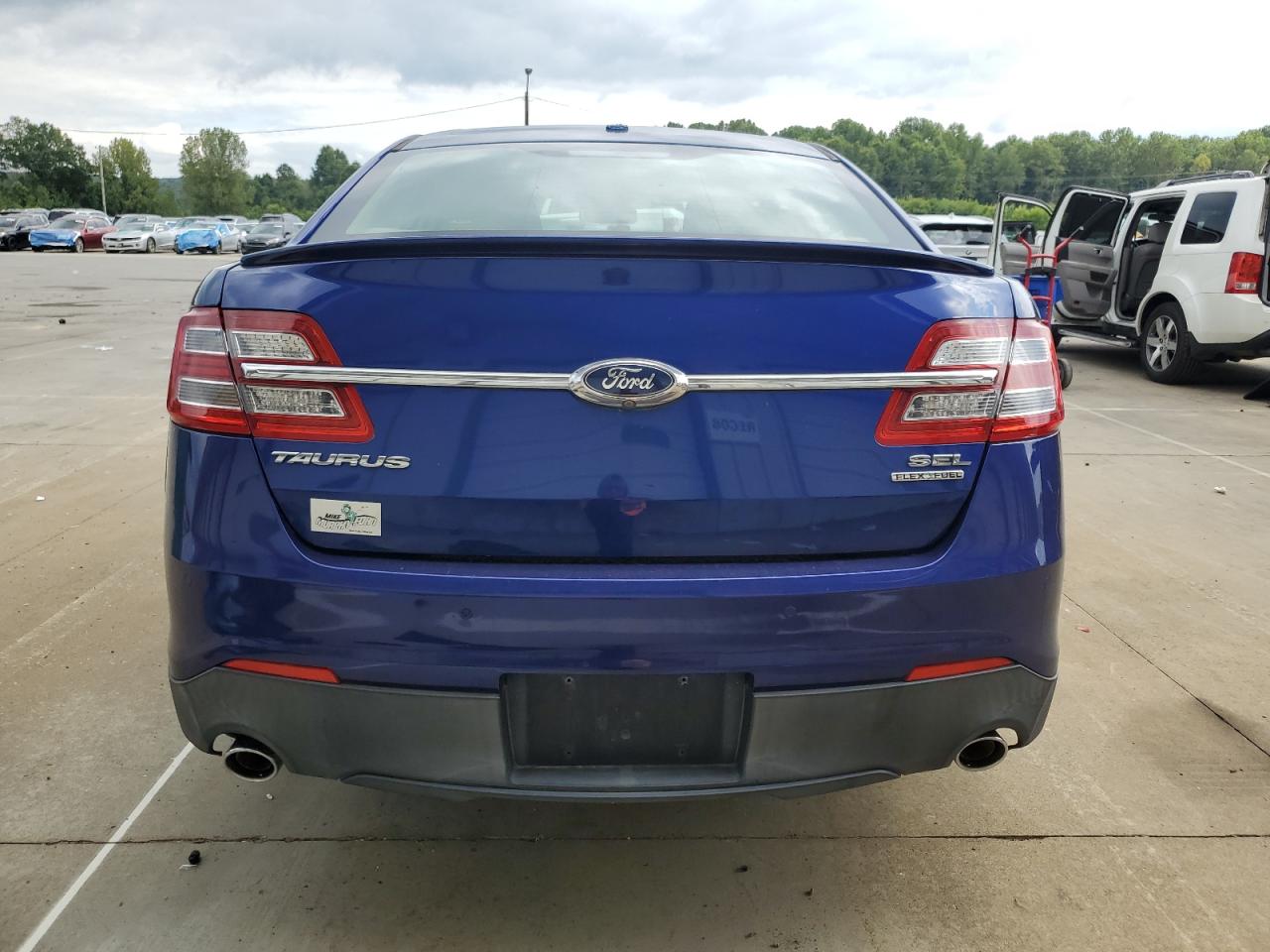 FORD TAURUS SEL