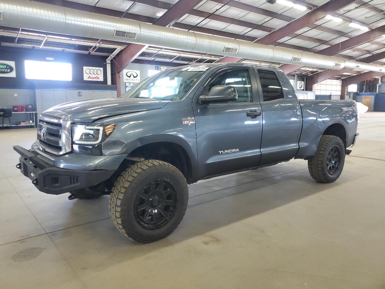 TOYOTA TUNDRA DOUBLE CAB SR5