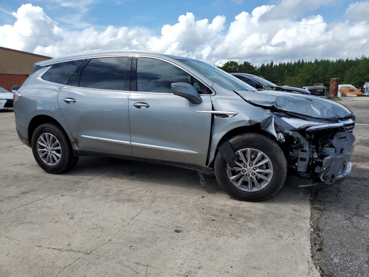 BUICK ENCLAVE ESSENCE