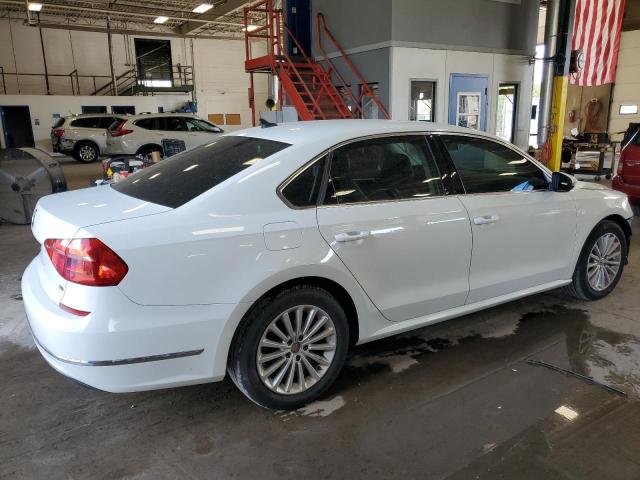 2016 VOLKSWAGEN PASSAT SE 1VWBT7A37GC027252
