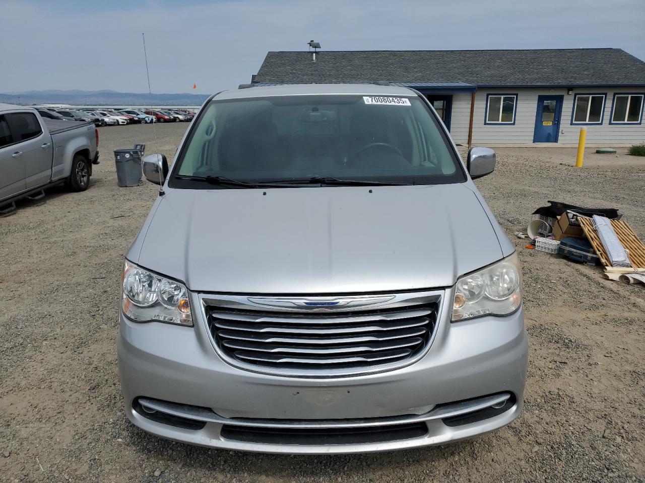 CHRYSLER TOWN & COUNTRY TOURING L