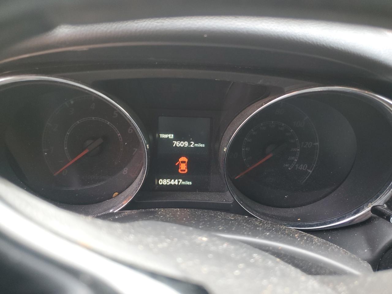 MITSUBISHI OUTLANDER ES