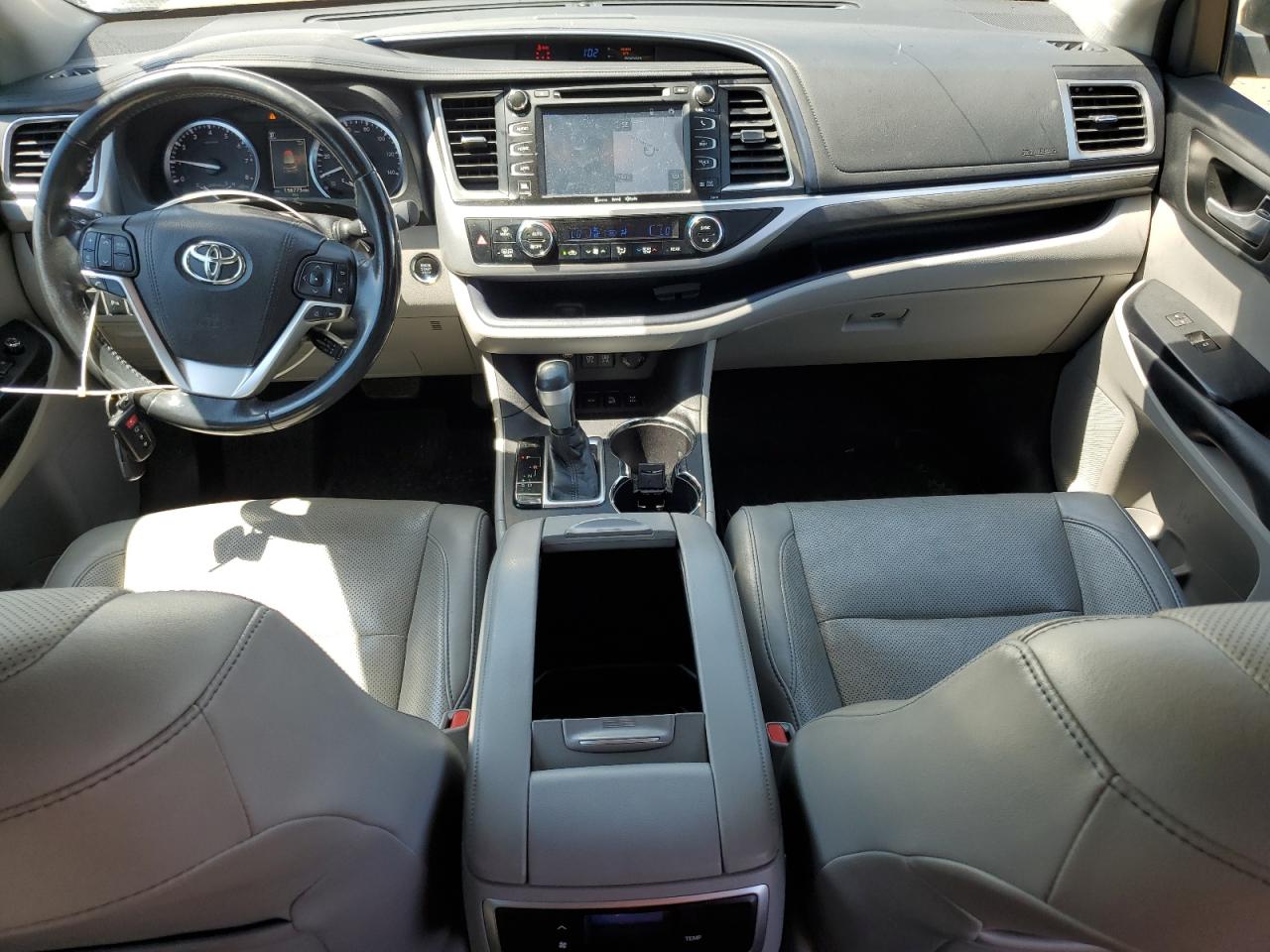 TOYOTA HIGHLANDER LIMITED